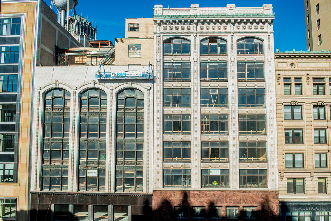 LinkedIn Signs Lease for Downtown Detroit Space