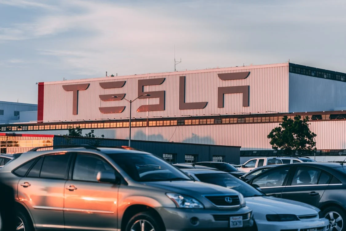 Tesla service center, charging station coming to vacant space in Montrose