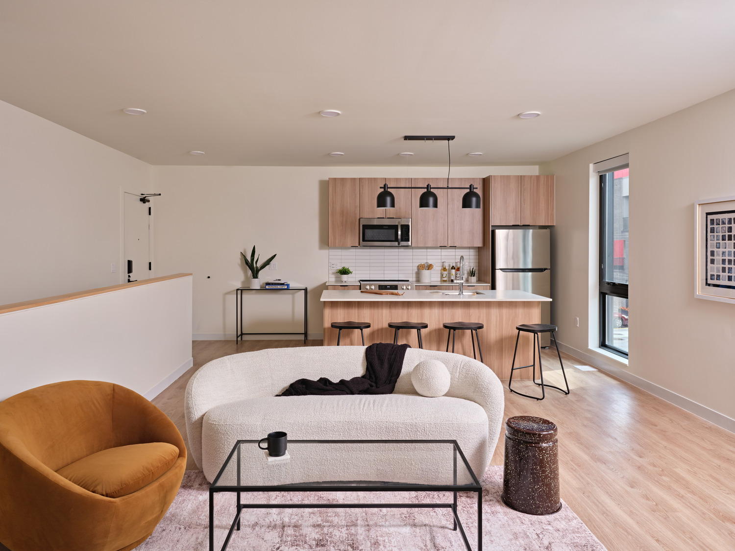 290 Edmund City Modern